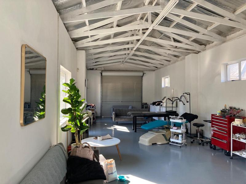 To Let Commercial Property for Rent in Walmer Eastern Cape